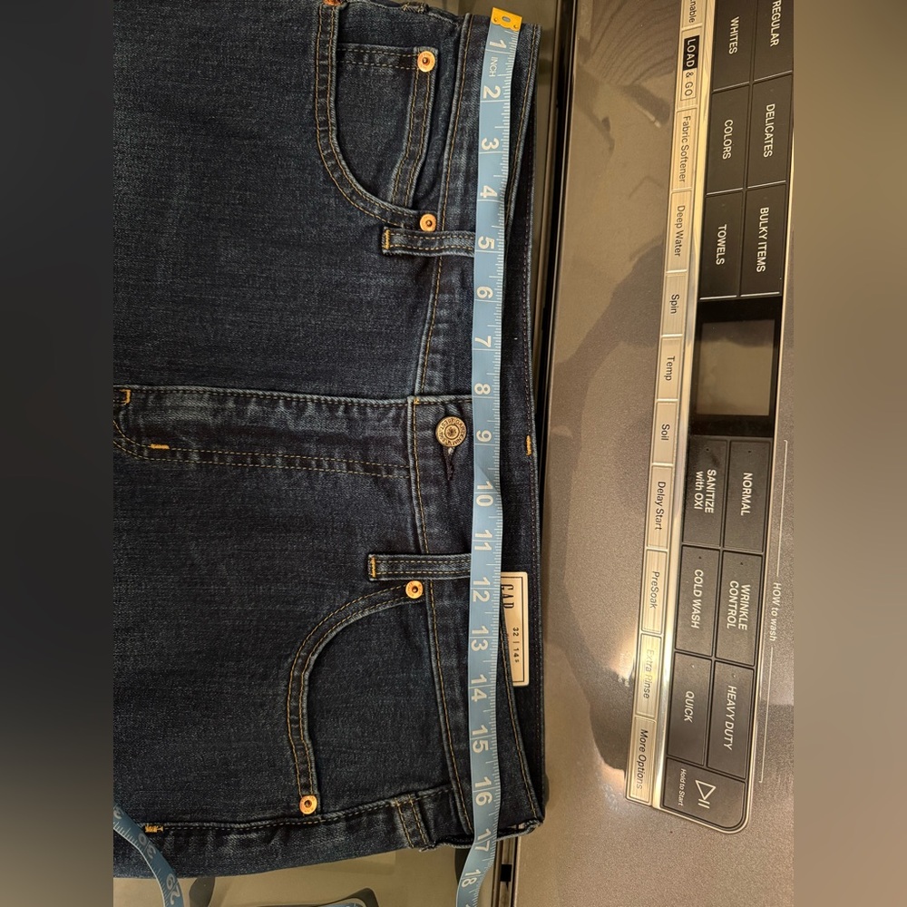 GAP Eco-Friendly Denim Jeans - Picture 5 of 9